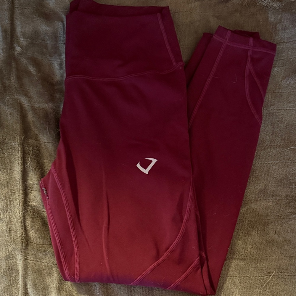 Woman’s Maroon Leggings